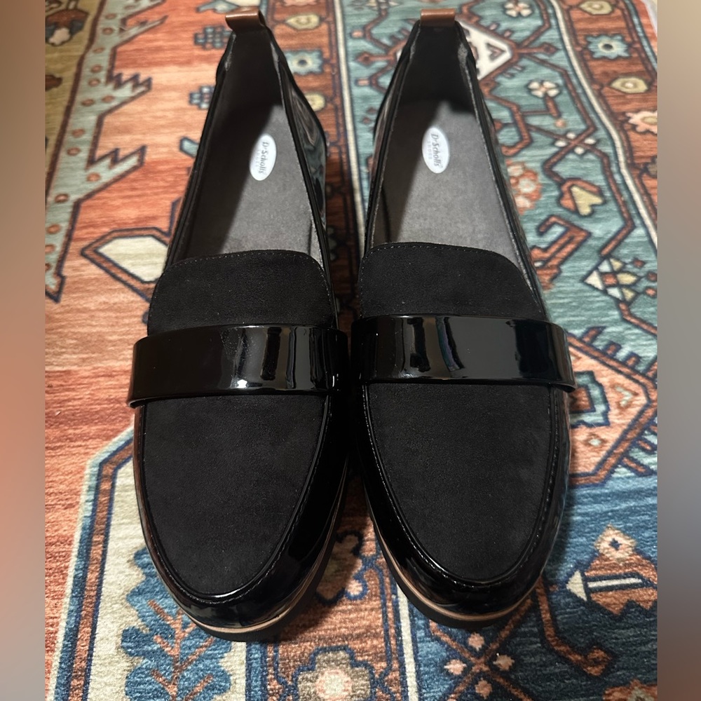 NWOT- Dr Scholl’s Black Webster Loafers